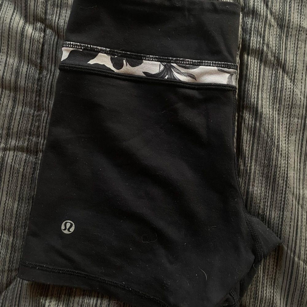 Reversible Lululemon spandex